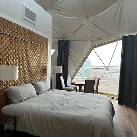 Nude Glamping Dome-2